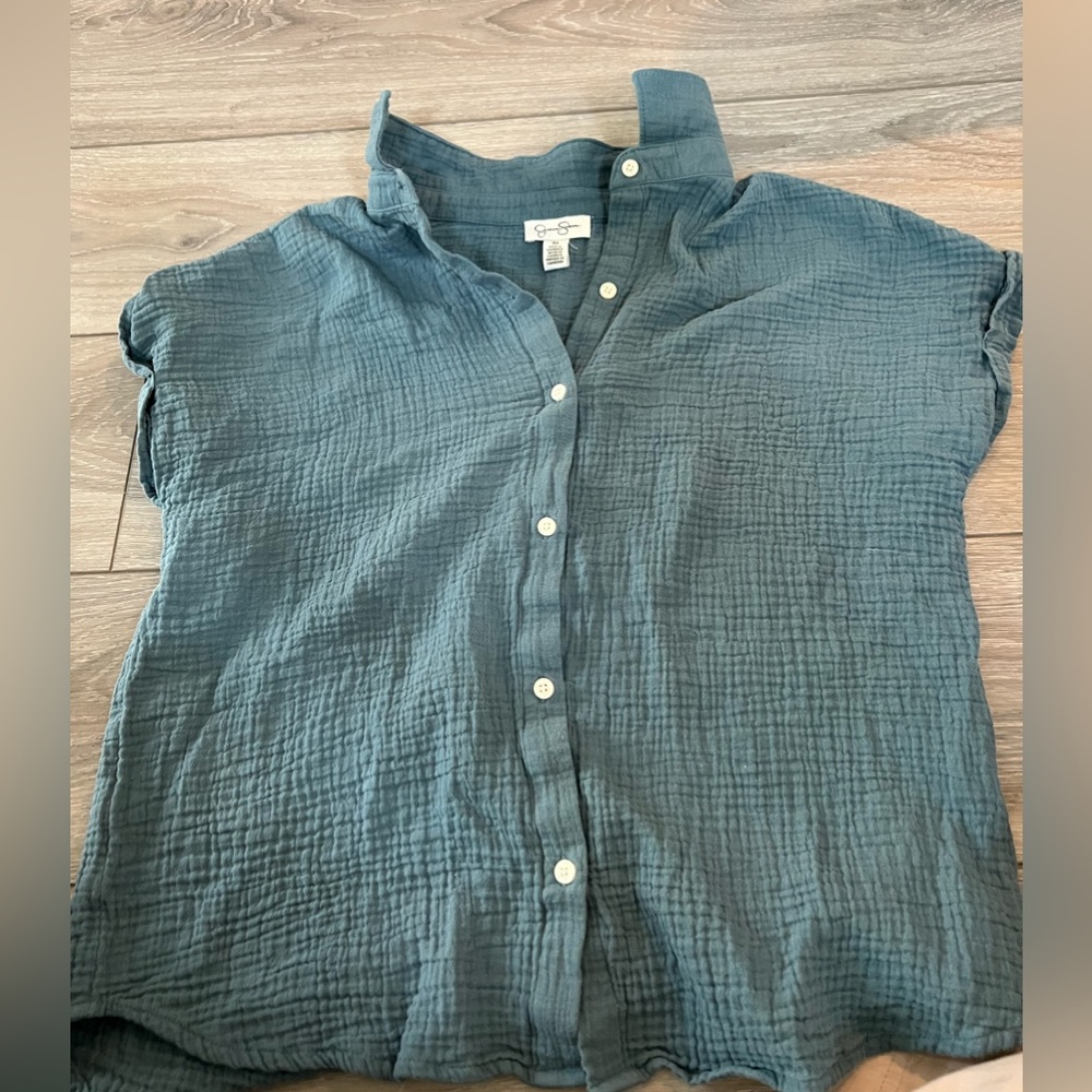 Jessica Simpson Teal Crinkle Button-Down Top